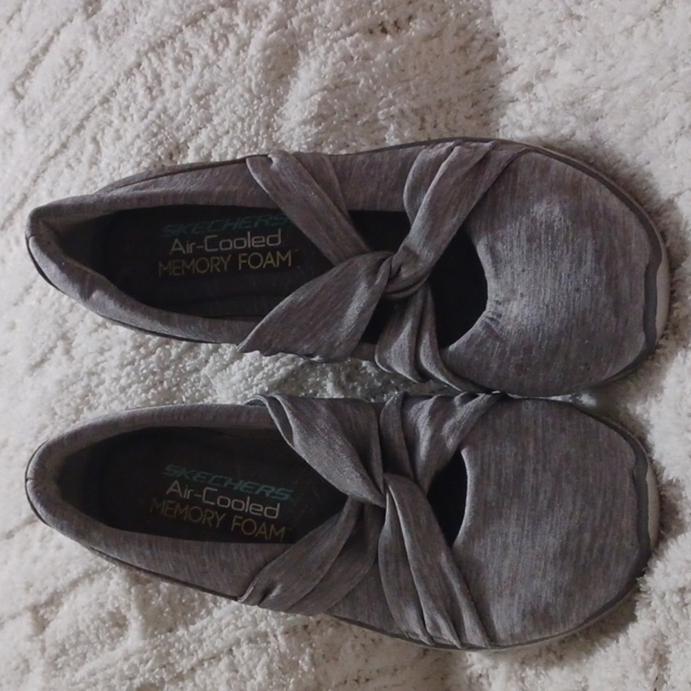Sketchers Go Walk
